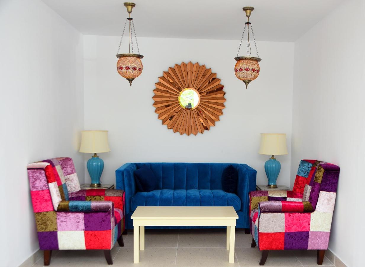 Hotel Spring